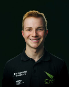 /images/team/julian-enz/2026